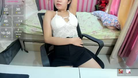 Snapshot of asianhot_babe chatting on May 13, 12:41 am Melody online show from May 13, 12:41 am