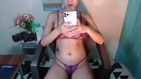 Snapshot of asianhot_celine chatting on January 18, 3:09 am Celine online show from January 18, 3:09 am