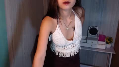 Snapshot of asianhot_celine chatting on March 5, 2:01 pm Celine online show from March 5, 2:01 pm