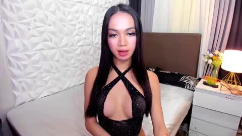 Snapshot of asianhugecockkim chatting on January 27, 11:54 am KIM online show from January 27, 11:54 am