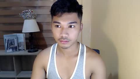 asianhunk_jamesx online show from November 24, 12:32 am