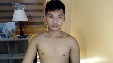 asianhunk_jamesx online show from December 17, 12:33 pm