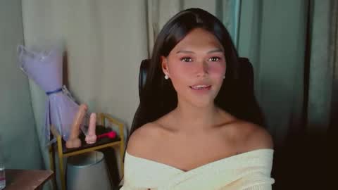 Kianna online show from April 26, 11:19 am