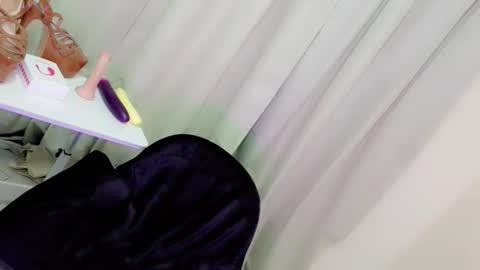 Snapshot of asianmary16 chatting on May 25, 5:19 pm asianmary16 online show from May 25, 5:19 pm