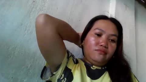 Snapshot of asianmom280248 chatting on February 28, 4:02 am asianmom280248 online show from February 28, 4:02 am