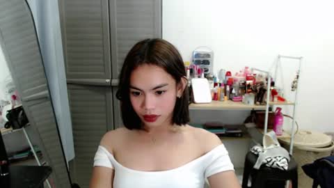 Snapshot of asiannatasha chatting on June 16, 10:40 am asiannatasha online show from June 16, 10:40 am
