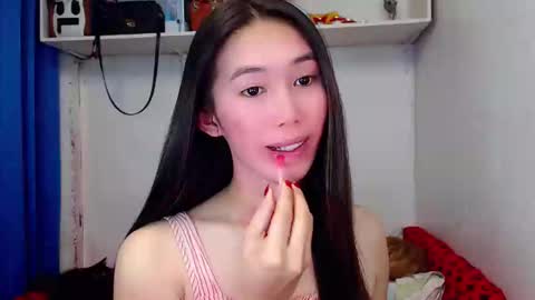 J A D E online show from January 4, 11:54 am
