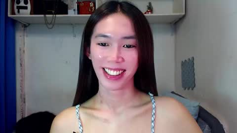 J A D E online show from November 29, 9:23 am