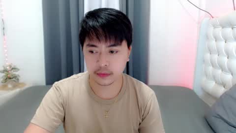 Roy online show from December 16, 12:06 pm