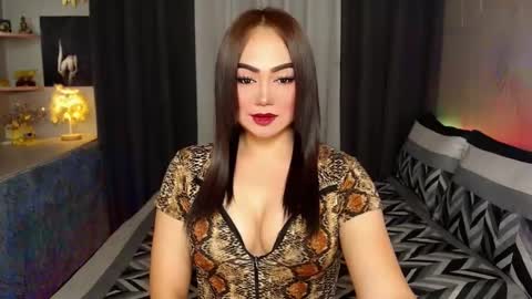 Ms. MONICA online show from January 16, 11:48 am
