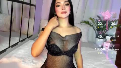 Miss Nia online show from December 18, 9:08 pm
