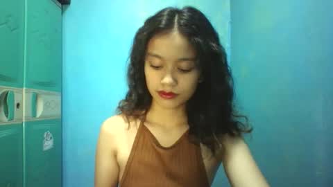 Snapshot of asiansexygirlxoxo chatting on April 20, 3:48 pm ann online show from April 20, 3:48 pm