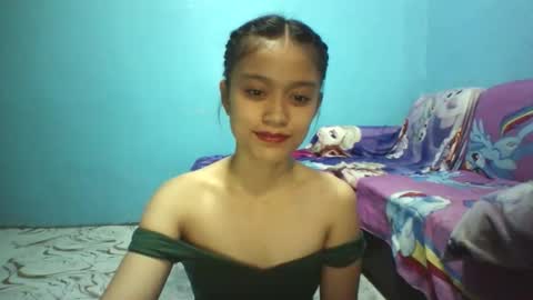 Snapshot of asiansexygirlxoxo chatting on April 29, 3:27 pm ann online show from April 29, 3:27 pm