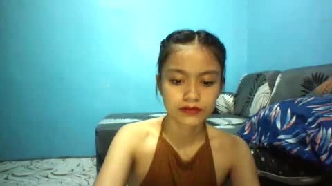 Snapshot of asiansexygirlxoxo chatting on May 29, 2:37 pm ann online show from May 29, 2:37 pm