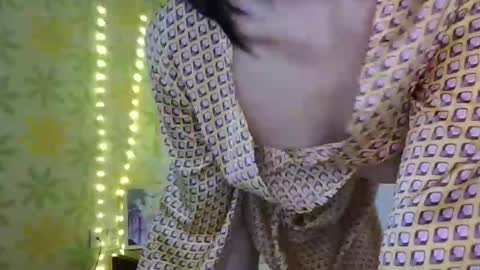 Snapshot of asianshiny chatting on February 9, 8:54 am Alice online show from February 9, 8:54 am