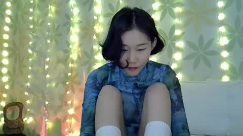 Snapshot of asianshiny chatting on September 13, 7:30 am Alice online show from September 13, 7:30 am