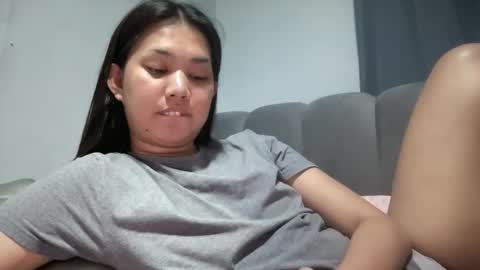 Lily online show from June 9, 1:56 pm