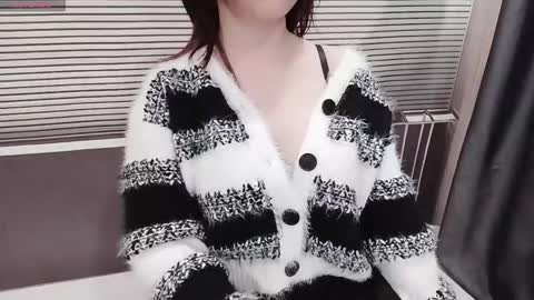 SoHye online show from March 12, 1:34 am