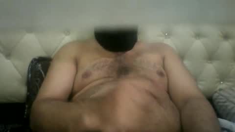 Snapshot of asifzamma chatting on October 17, 3:36 pm asifzamma online show from October 17, 3:36 pm