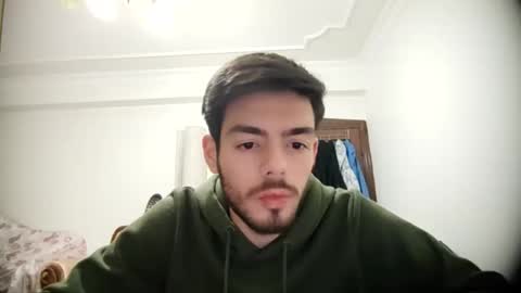 Snapshot of asihandsome06 chatting on January 4, 9:20 pm asihandsome06 online show from January 4, 9:20 pm