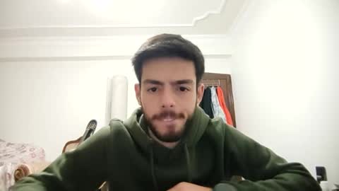 Snapshot of asihandsome06 chatting on January 12, 6:16 pm asihandsome06 online show from January 12, 6:16 pm