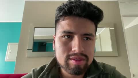 A S I L I O S   H A L L online show from October 13, 5:24 pm