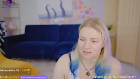Snapshot of asiri_ocean chatting on June 22, 6:16 pm Asiri pronounced Ah-siri Please no nicknames 3 online show from June 22, 6:16 pm