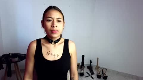 Asiri  online show from June 11, 10:57 am