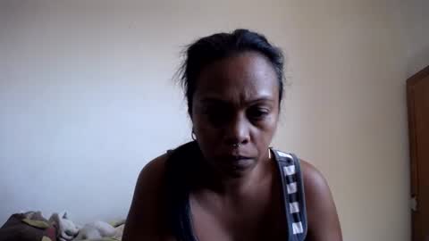 aslanne online show from June 12, 9:52 am
