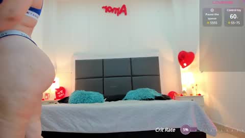  Aslhyn  online show from February 26, 7:49 pm