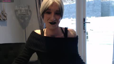 asluttyrose online show from January 13, 9:52 am