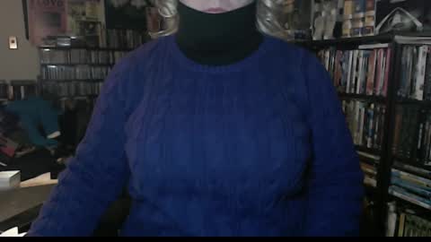 Snapshot of aspen_vale chatting on January 1, 7:30 am Aspen Vale online show from January 1, 7:30 am