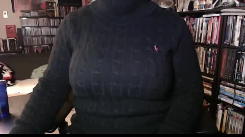 Snapshot of aspen_vale chatting on February 15, 3:42 am Aspen Vale online show from February 15, 3:42 am