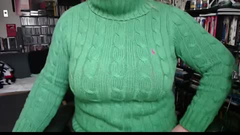 Snapshot of aspen_vale chatting on February 16, 3:59 pm Aspen Vale online show from February 16, 3:59 pm