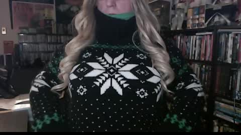 Snapshot of aspen_vale chatting on March 1, 12:17 am Aspen Vale online show from March 1, 12:17 am