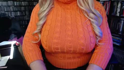 Aspen Vale online show from May 7, 8:58 pm