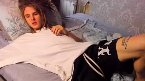 asphalt surfer online show from December 11, 10:58 am