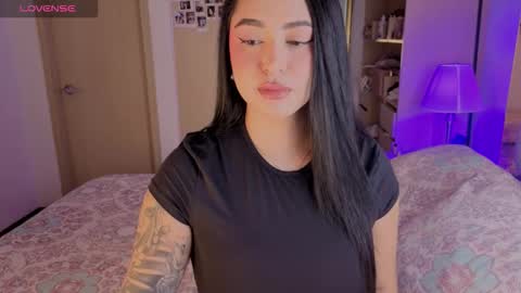 Ashley online show from December 21, 8:38 pm