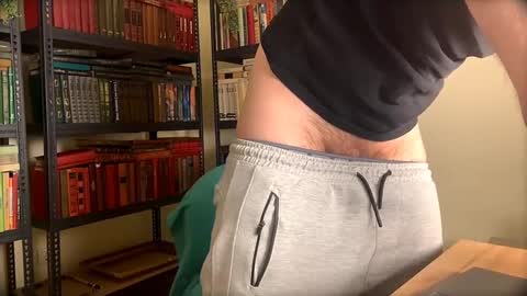 asshunter4k online show from February 25, 3:49 pm