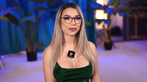 Starting 930 PM EU TIME online show from December 19, 7:40 pm