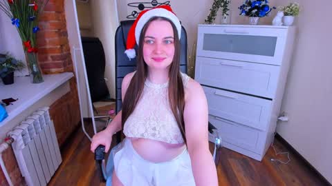 Snapshot of astarte_aste chatting on December 22, 4:48 pm astarte_aste online show from December 22, 4:48 pm