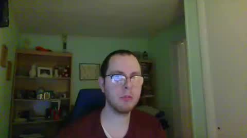 Snapshot of astg94 chatting on December 22, 2:06 am Andrew or Smiley Read the message in bold above the bio design for info on the situation. online show from December 22, 2:06 am