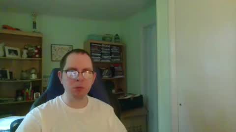 Snapshot of astg94 chatting on September 25, 3:05 pm Andrew or Smiley Read the message in bold above the bio design for info on the situation. online show from September 25, 3:05 pm