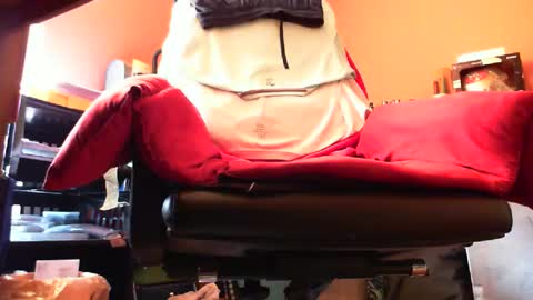 astiff1foru online show from December 21, 2:26 pm