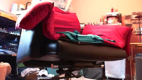 astiff1foru online show from January 9, 2:18 pm