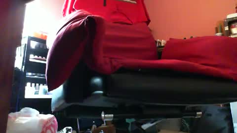 astiff1foru online show from February 3, 2:24 pm