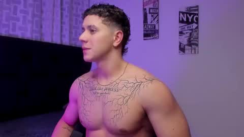 astonhills online show from October 4, 10:02 am