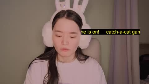 Snapshot of astra_lis chatting on February 17, 8:15 pm Astra online show from February 17, 8:15 pm