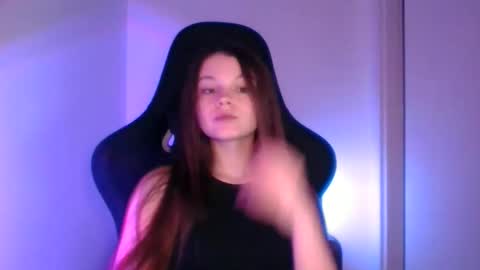 Snapshot of astradream_ chatting on October 1, 5:30 pm astradream_ online show from October 1, 5:30 pm