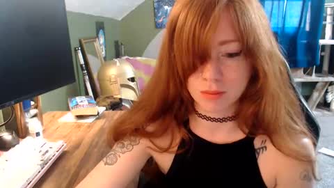 AstraeaSiren online show from May 25, 5:41 pm